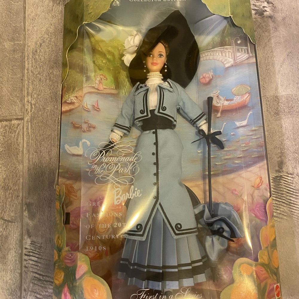 Barbie Promenade Doll collector edition